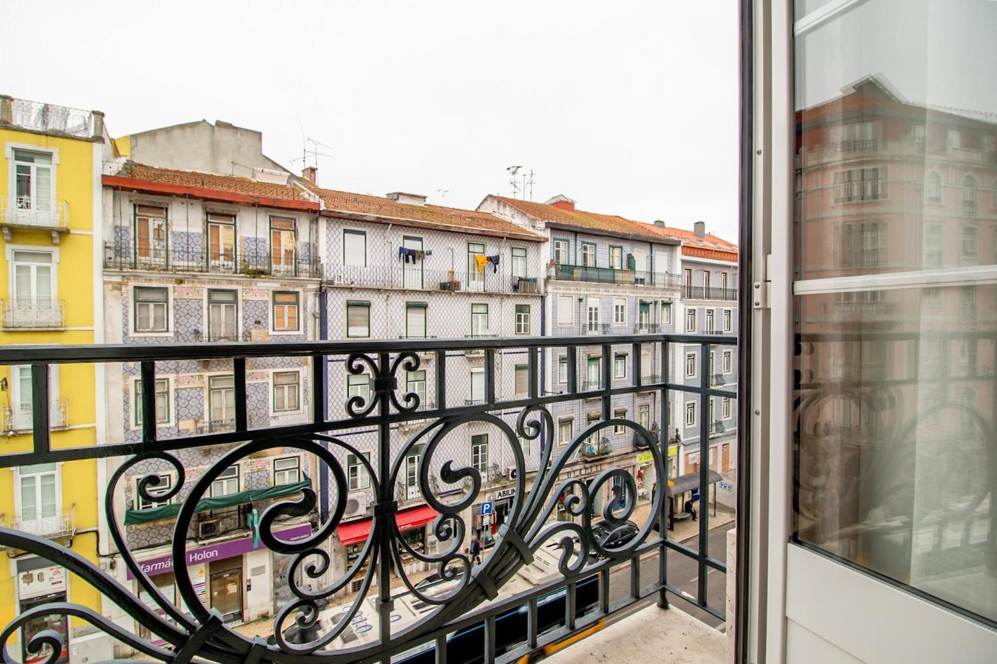 Arroios - Fourth Floor Apartment Lisbon Exterior photo